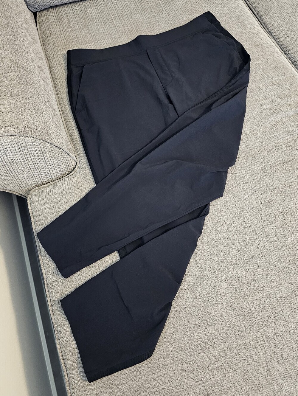 Athleta Brooklyn Mid Rise Ankle Black Casual Lightweight Pants Size 16 - Picture 3 of 8